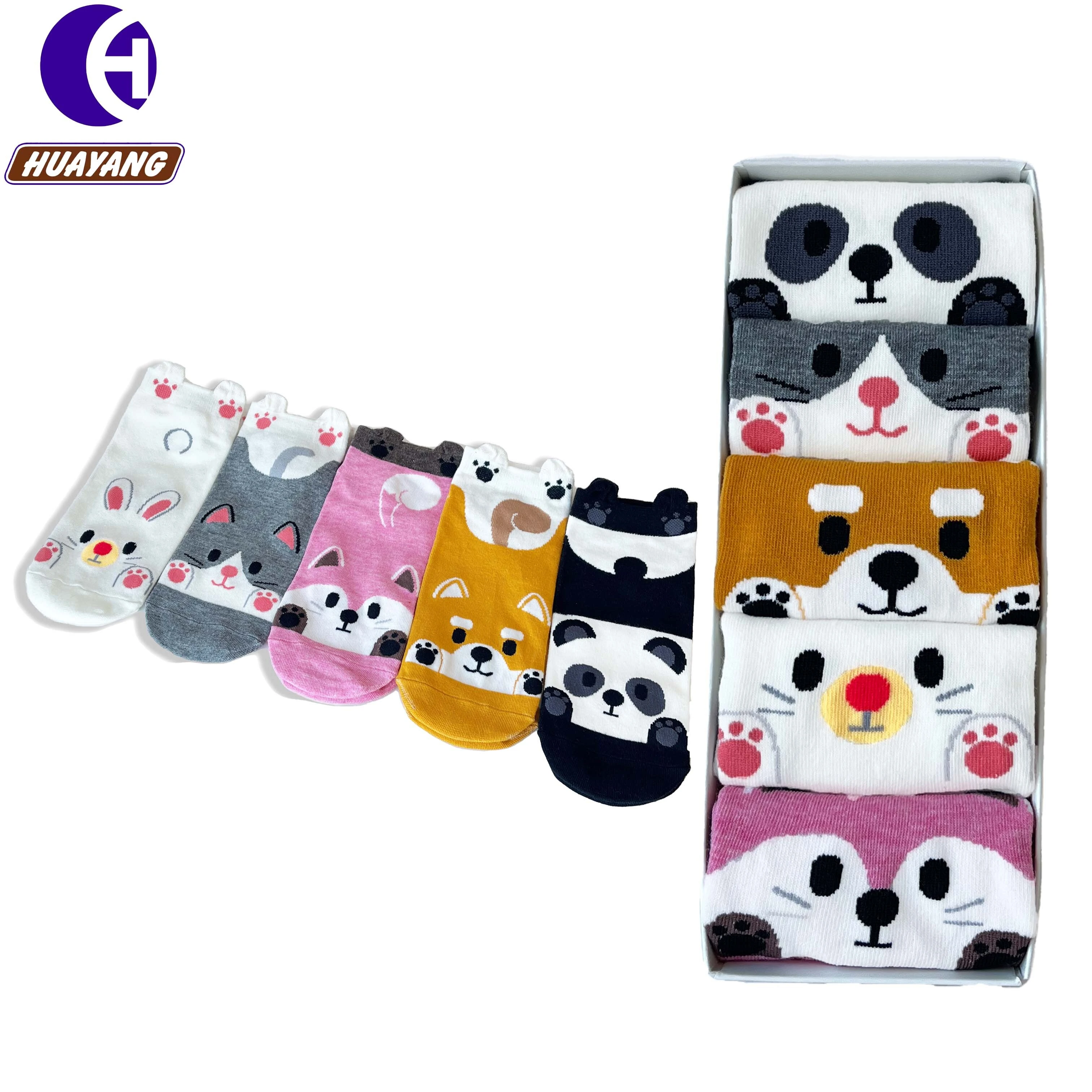 Chaussettes basses pour femmes en stock avec motif animal style mignon - vente en gros HY-W-020 1