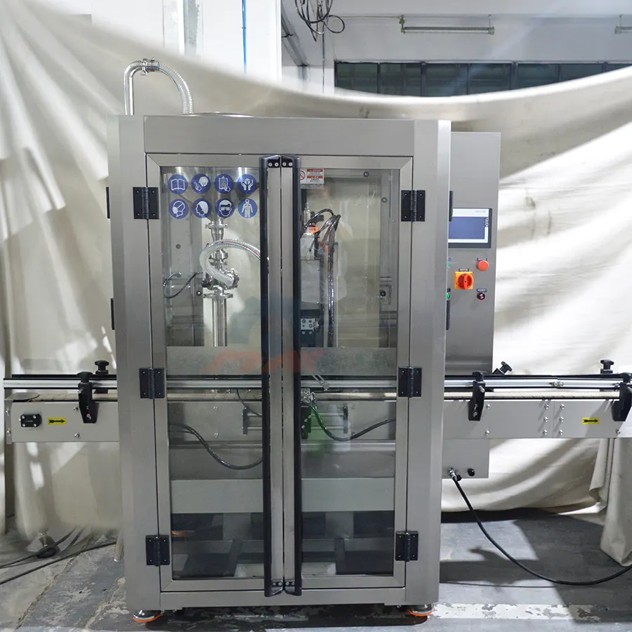 Pet Bottle Filling Machine - - MAXWELL 5
