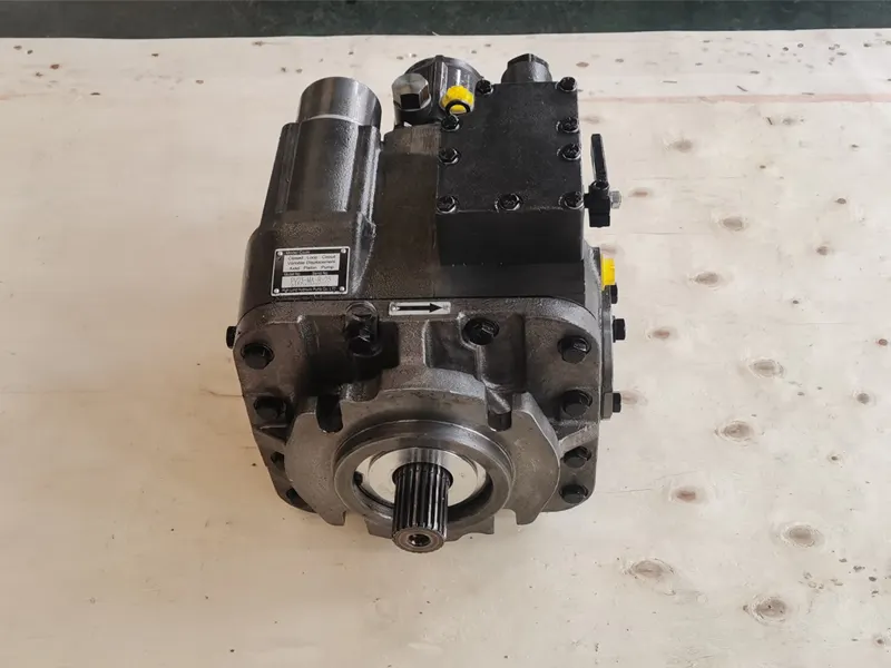Hydrostatic Motors and Pumps 90ml/r by Highland Hydraulic 6