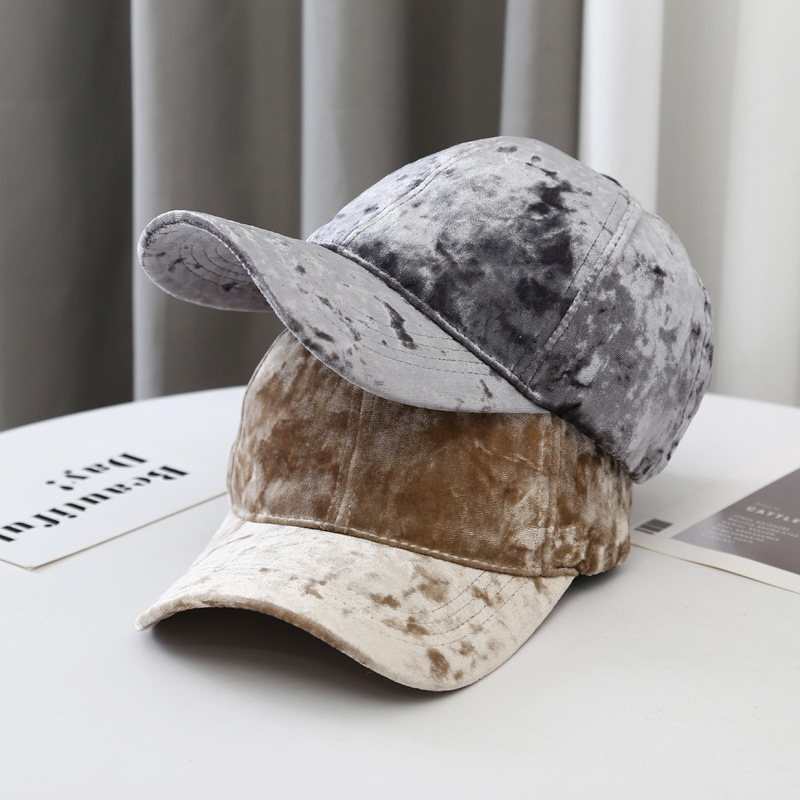 Autumn/winter vintage velvet baseball cap - unisex minimalist solid color