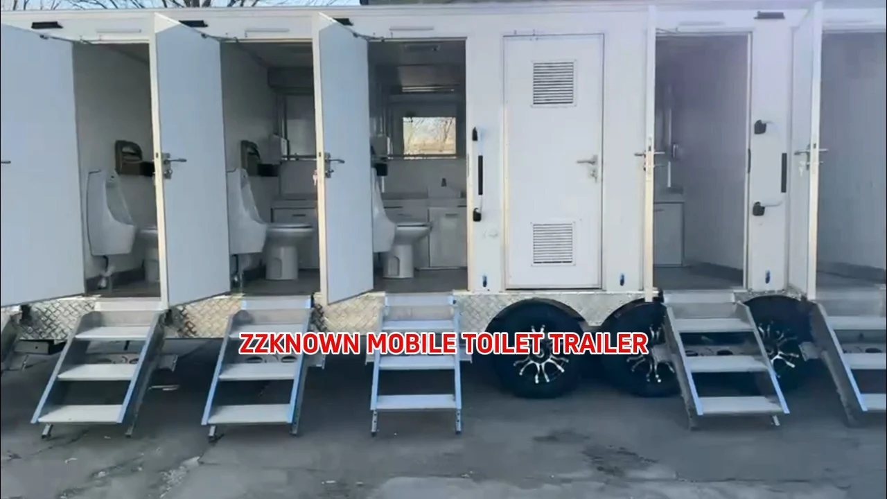8+1 ADA Restroom Trailer 10.5M Toilet Trailer Customizable High-Capacity Mobile Restroom Solution 1