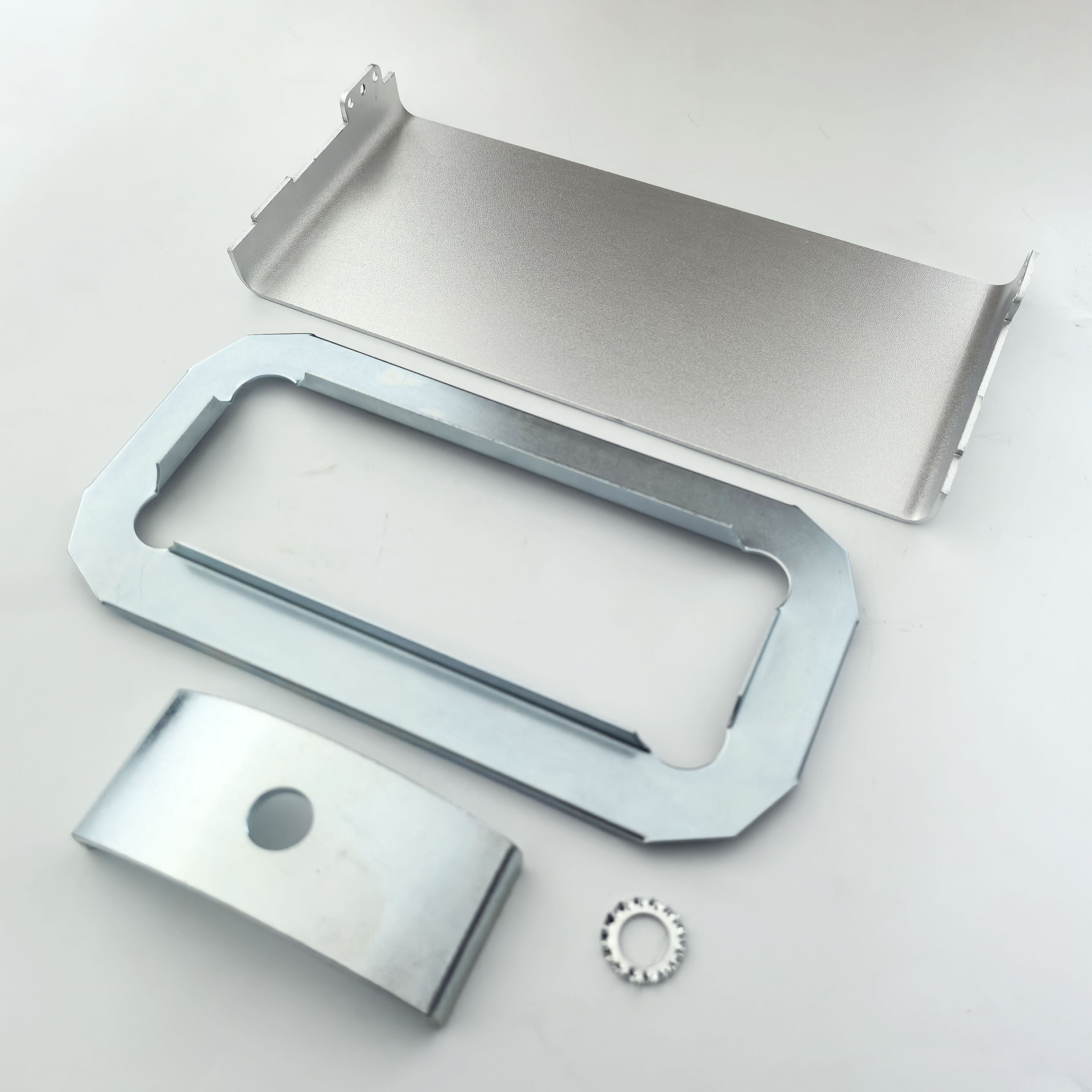 Aluminium Edelstahlblech Herstellung Laserschneidemutscheln Stempel Anodierte Teile Metallverarbeitung 3