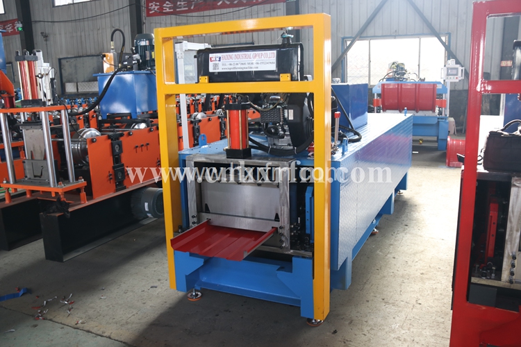 Machine de profilage à rouleaux pour panneaux de toiture à joints debout | HAIXING 1