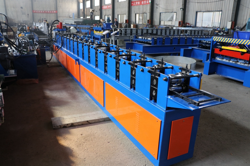 máquina de formación de rollo de quilla de acero ligero omega 3