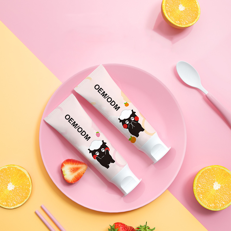 Fruit flavored xylitol probiotic children's toothpaste 2