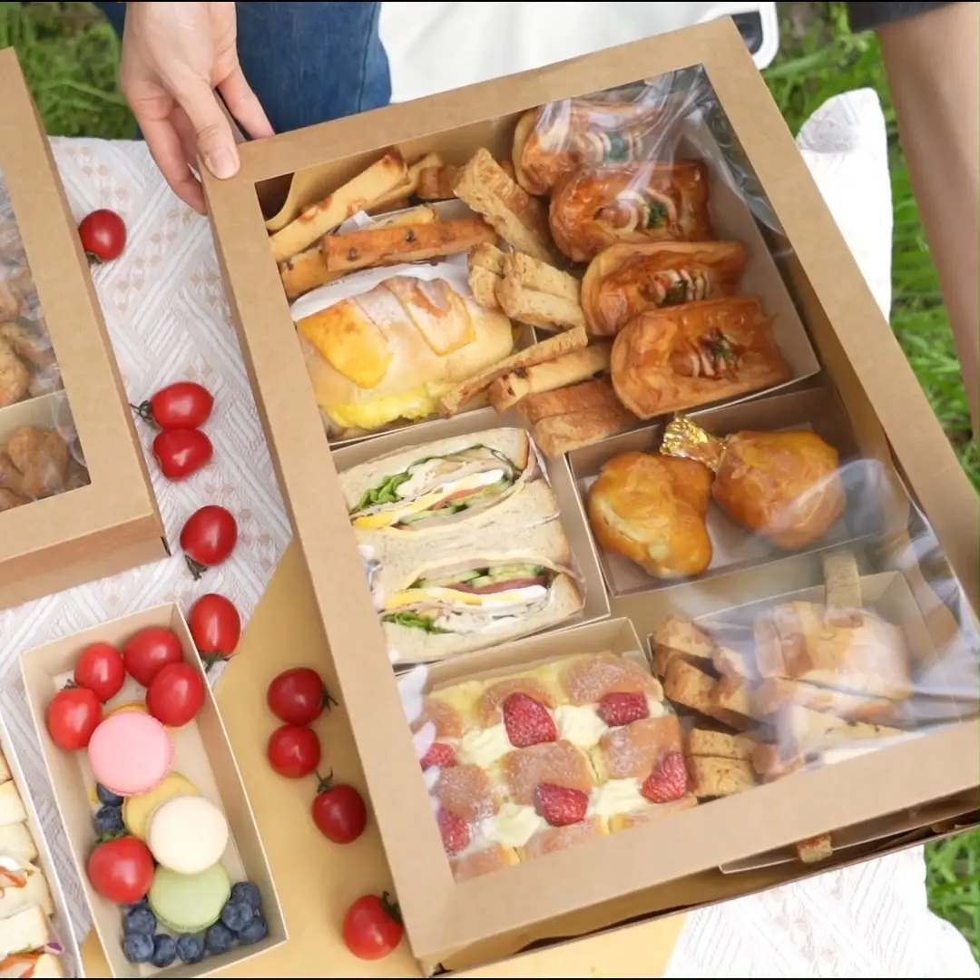 PICNIC KRAFT PAPER TOKE kutije Clear Windows Desert Fruit Pakovanje ekološki prihvatljivi prehrambeni kontejner Početna Kuhinja Takeaway Party Događaj 1