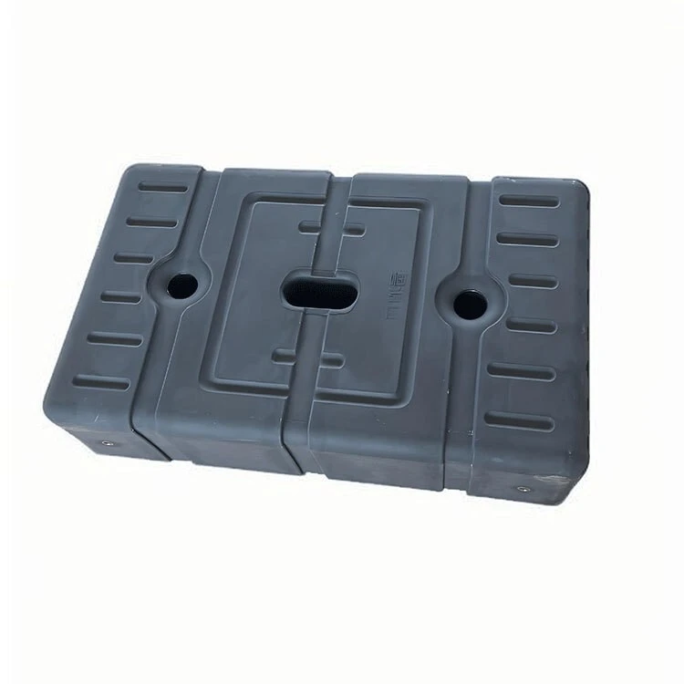 Roto-molding Can Be Customized With Large Capacity RV Water Tanks, Truck Water Tanks Manufacturers Process And Sell Directly 1