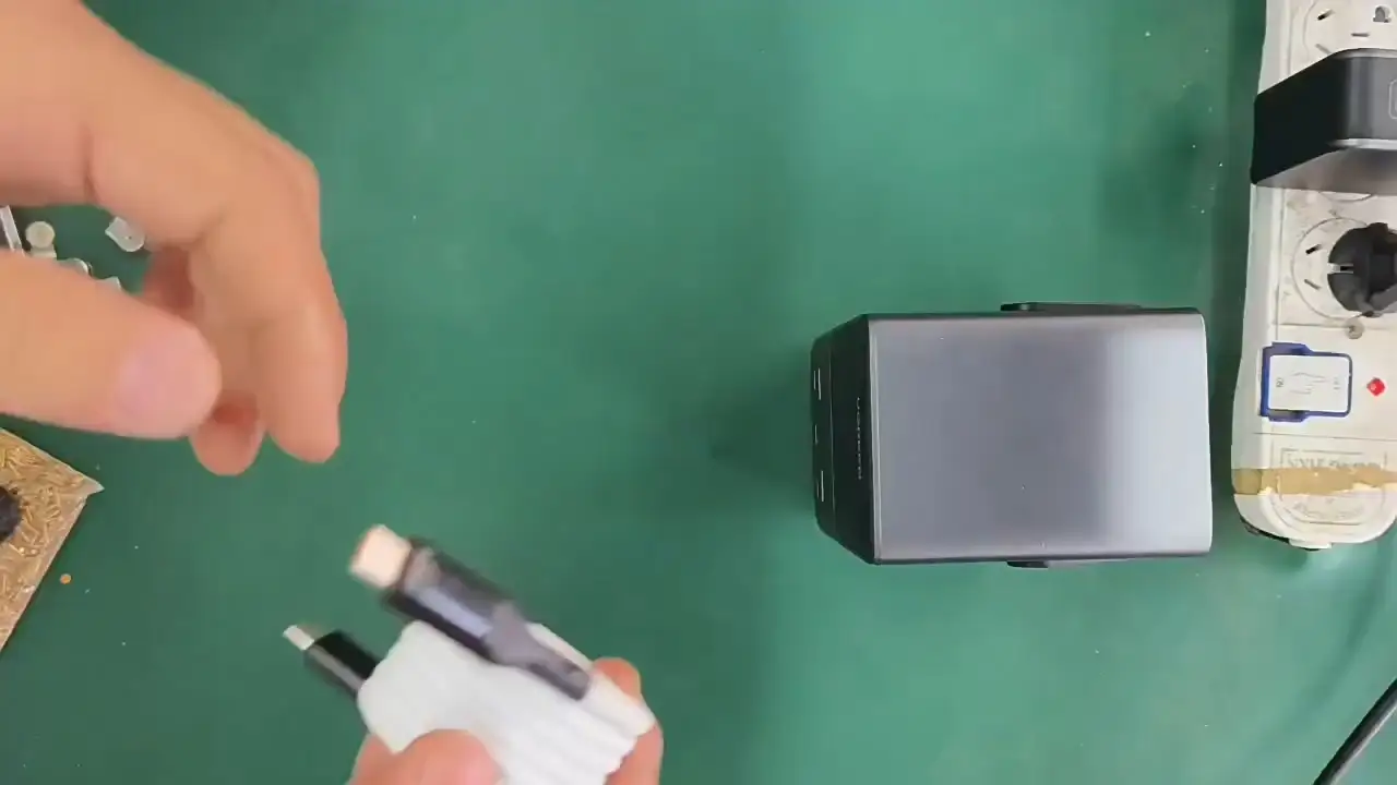 Magnetic Display PD100W Fast Charging USB Cable for Type-C & iPhone 16 with Smart Power Display 1