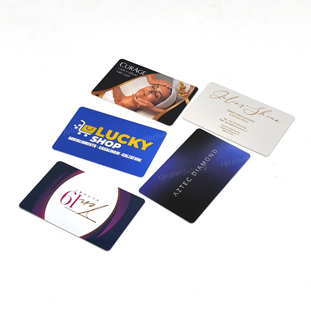 Carte d'adhésion en PVC durable avec code QR ou code à barres 1
