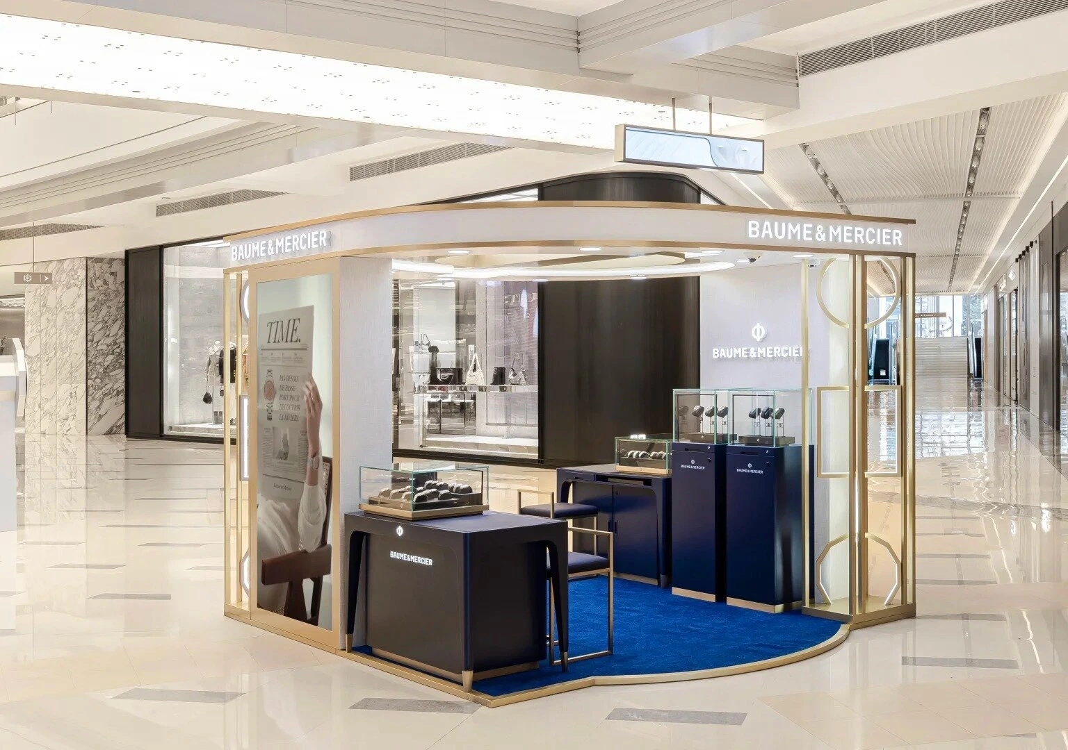 High-End Watch Display Cabinet Customization in Brand Stores One-Stop Solution 1