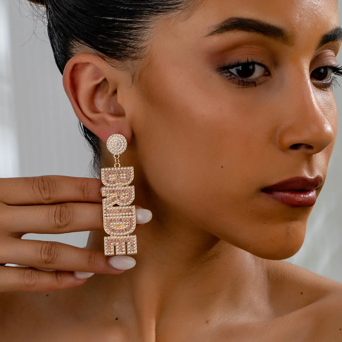 How Earring Vendors Can Best Adapt to Trends 1