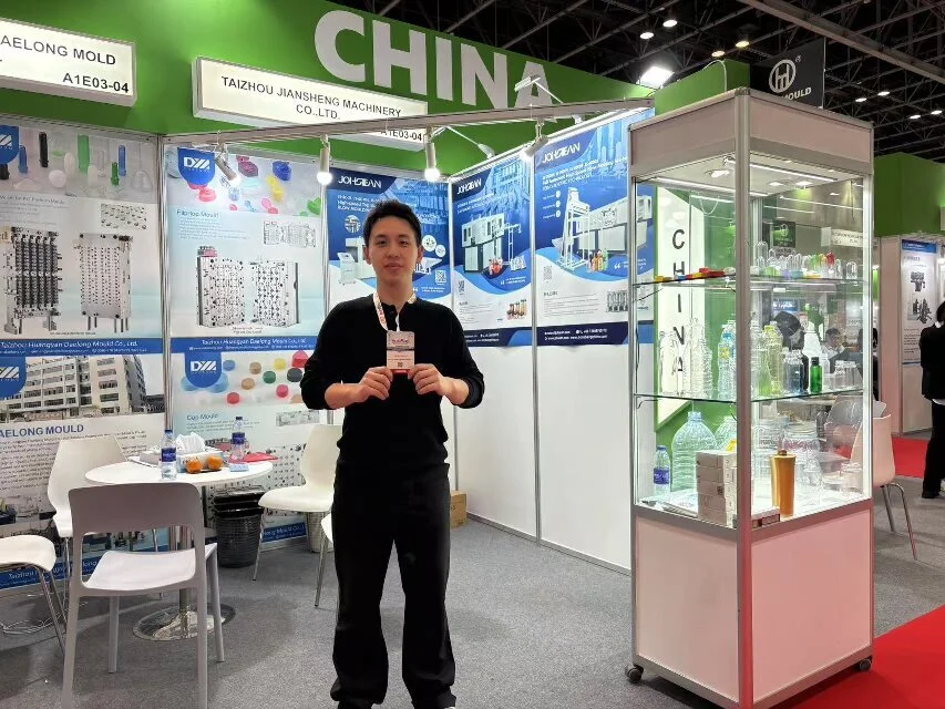 Arabplast successfully concluded, the blow moulding machine industry focuses on the global market, shaping the blueprint for the future together 4