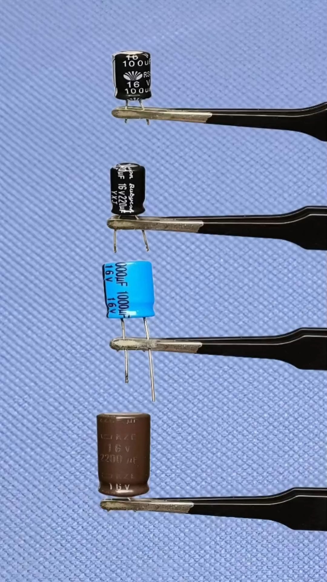 Demonstrating the Impact of Different Capacitors on LED Lighting ...