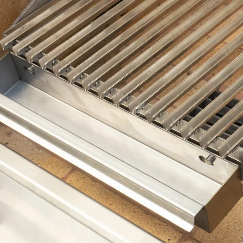 Rebenet Commercial Char Grill with Custom Services 4