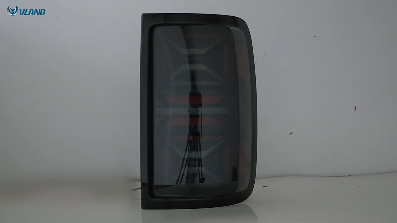 Ensemble de feux arrière à LED pour voiture pour feu arrière Volkswagen Amraok 2010-IN 1