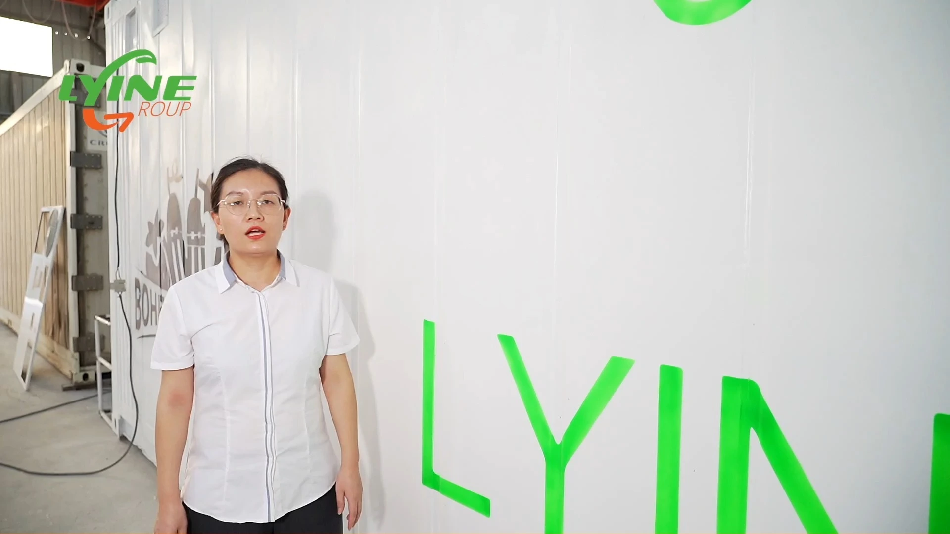 Lyine Hydroponics Rotating Tower growing  Container Farm system 1