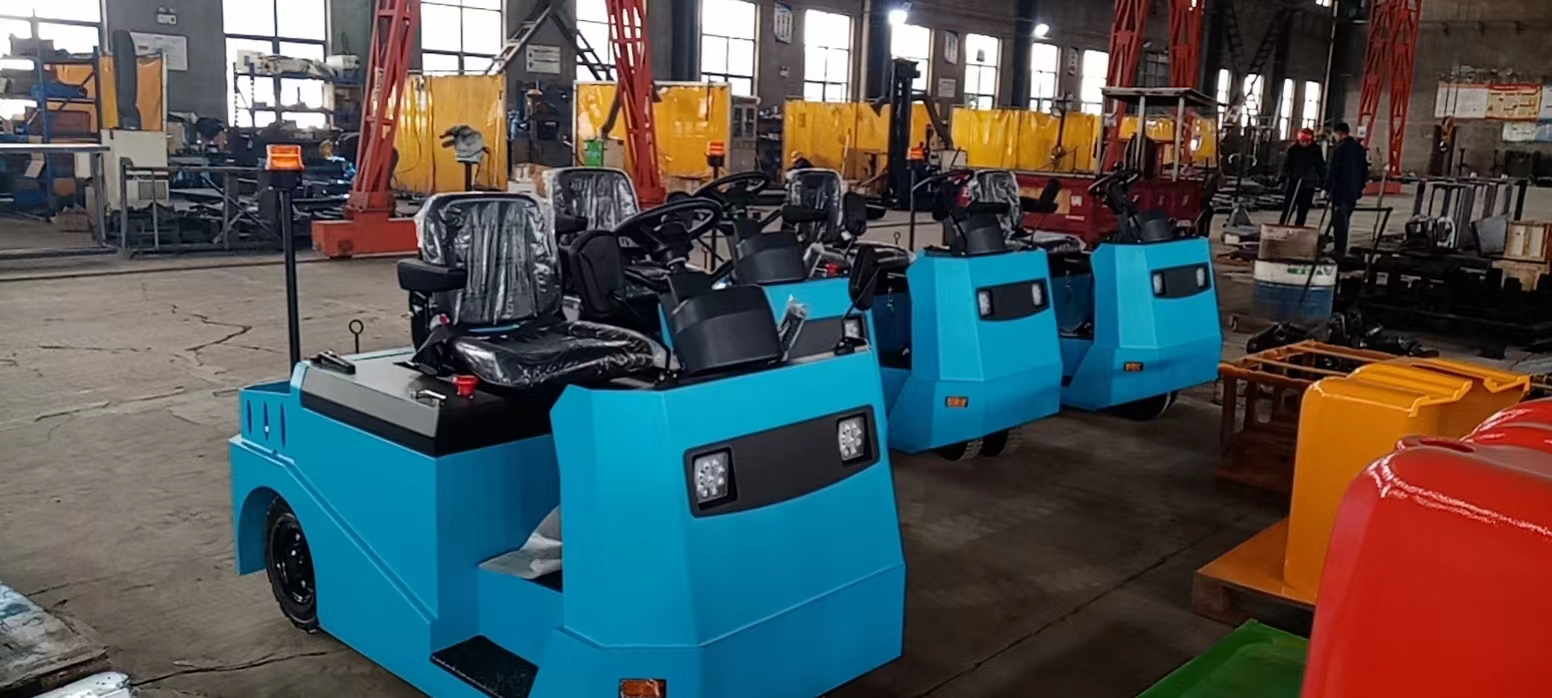 Vlift 6 Ton QDD60 Electric Tow Tractor - Seat Type Model 4