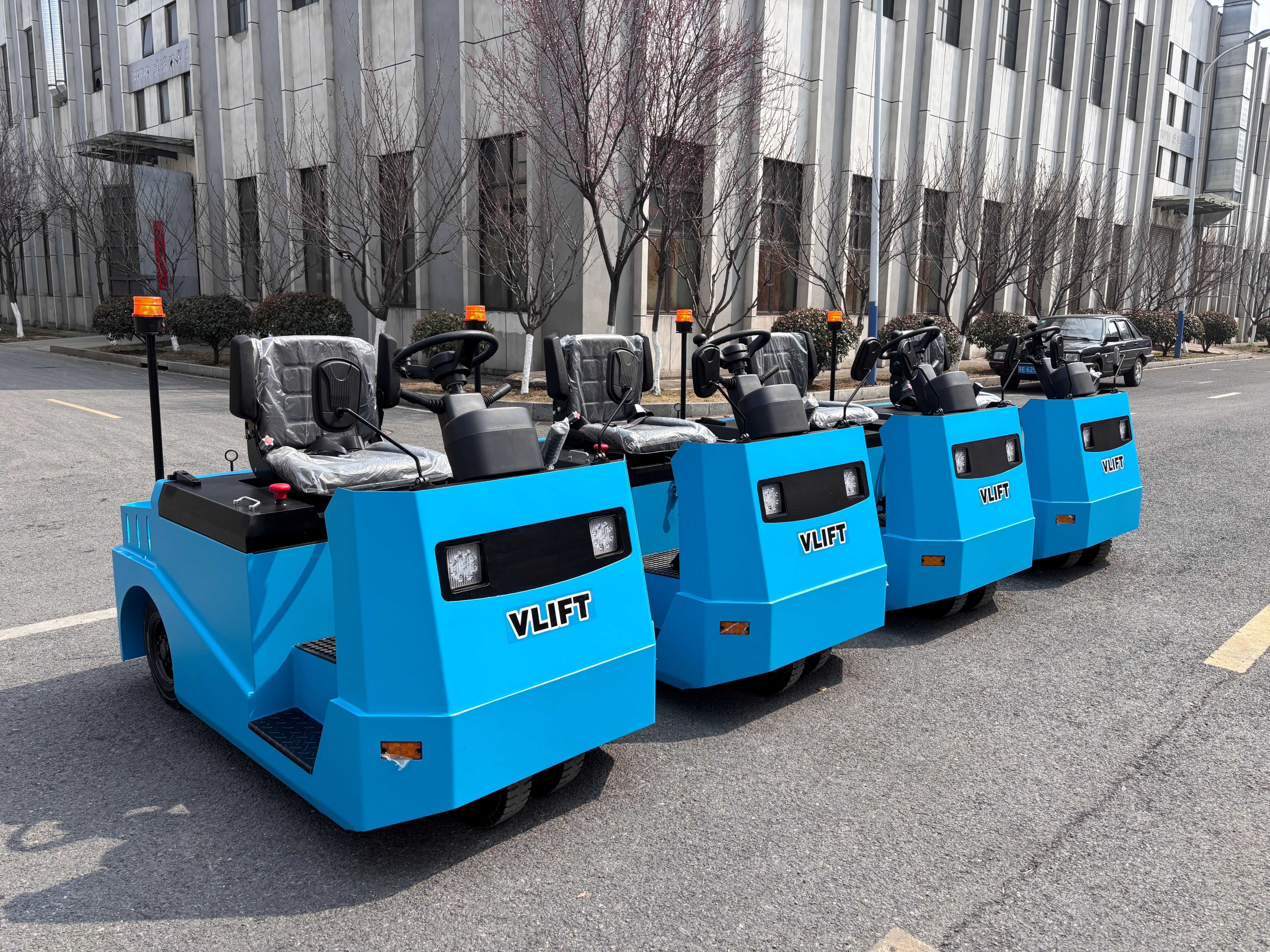 Vlift 6 Ton QDD60 Electric Tow Tractor - Seat Type Model 6