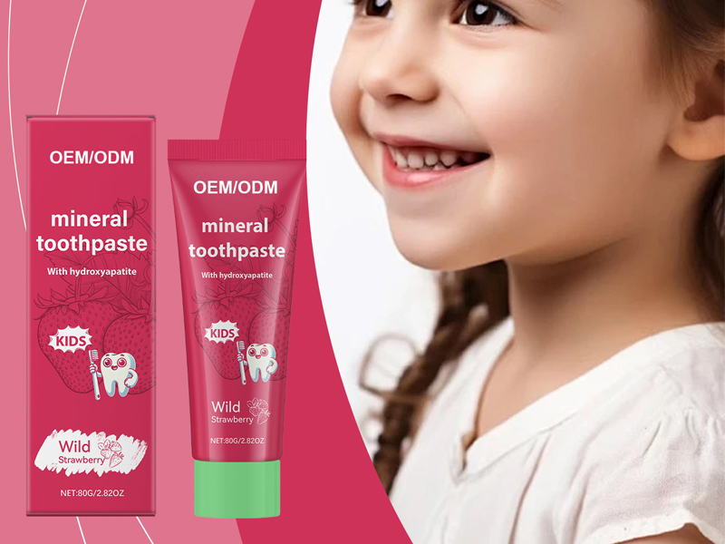Children's Bright White Strawberry Flavored Toothpaste 2