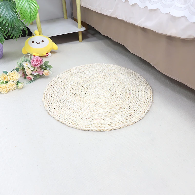 Natural round Straw rug Hand-woven, simple home floor mat, meditation yoga cushion 1