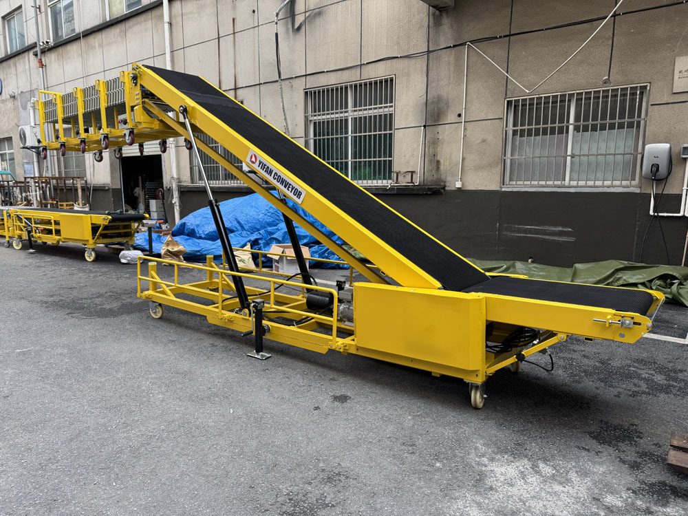 Truck Loading Conveyor Machine Made in China | YiFan Conveyor