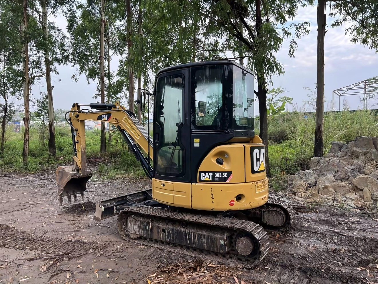 2017 CAT 303.5E CR Escavadeira usada Mini escavadeira de segunda mão 302CR 303CR 303.5E CR 305C 305SR 306D 306E2 307D 307E2 307.5 308BSR 308C 308D 308E2 em estoque 1