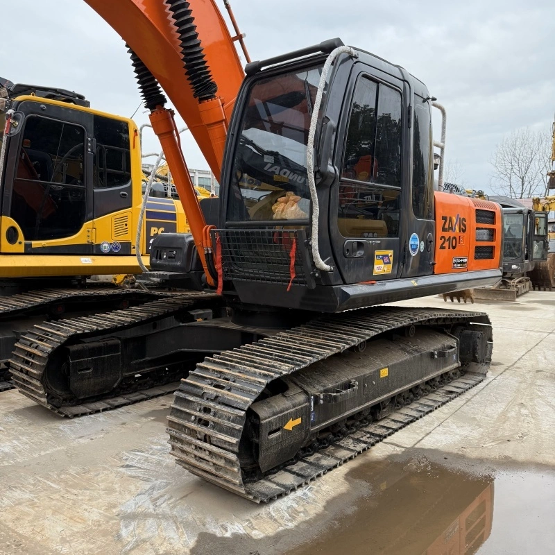 Pelle sur chenilles Hitachi ZX210 d&39;occasion 2023, Hitachi ZX200 ZX210 ZX240 ZX270-3 ZX350K ZX350G ZX350H, en stock à vendre 1