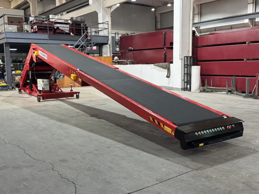Mobile Belt Conveyor mula sa YiFan Conveyor 4