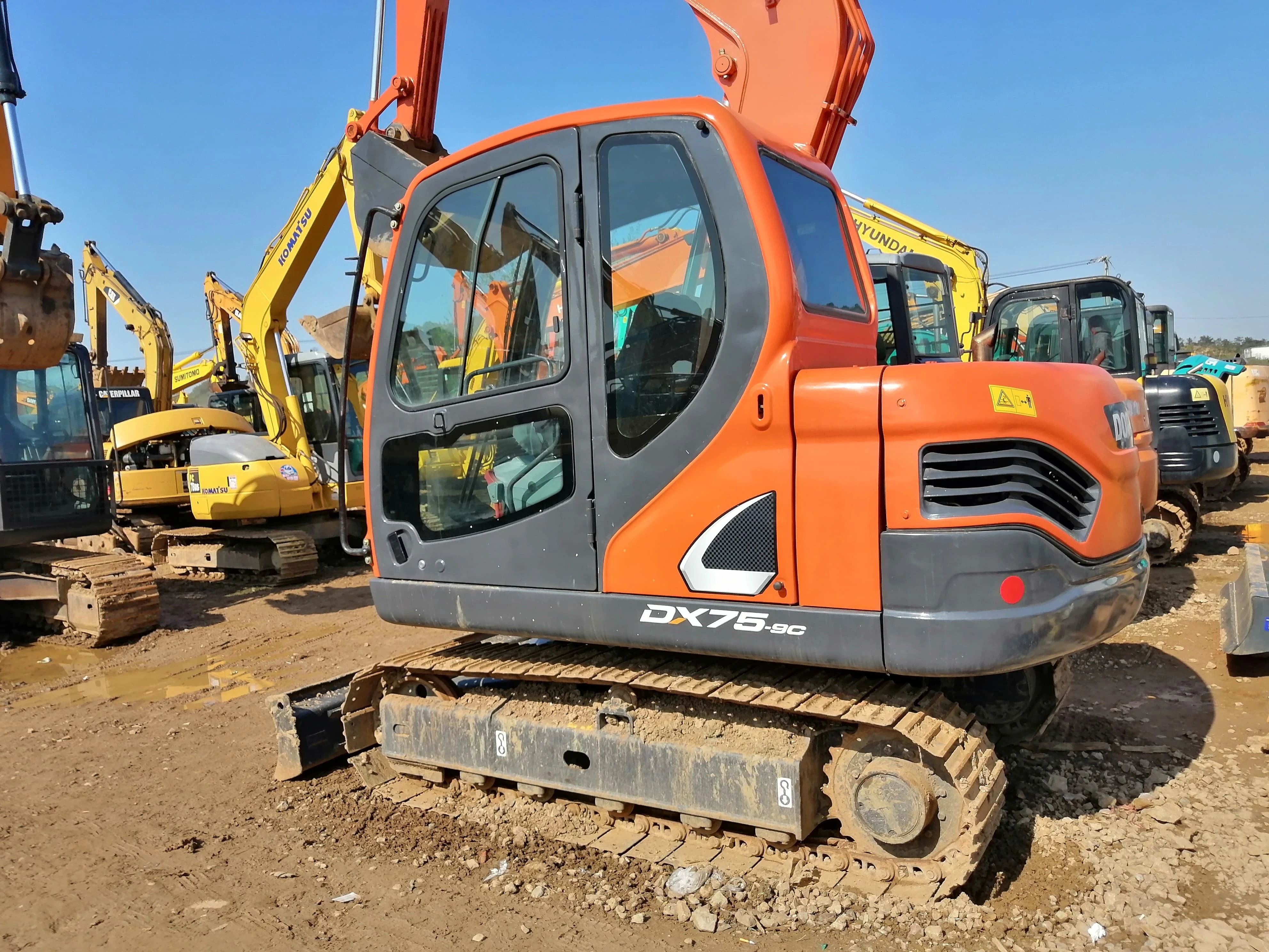 2018 Doosan DX75 Used Excavator Secondhand Mini Digger Machine DH55 DX55 DX60 DH60 DX75 DH80 in Stock for Sale 1