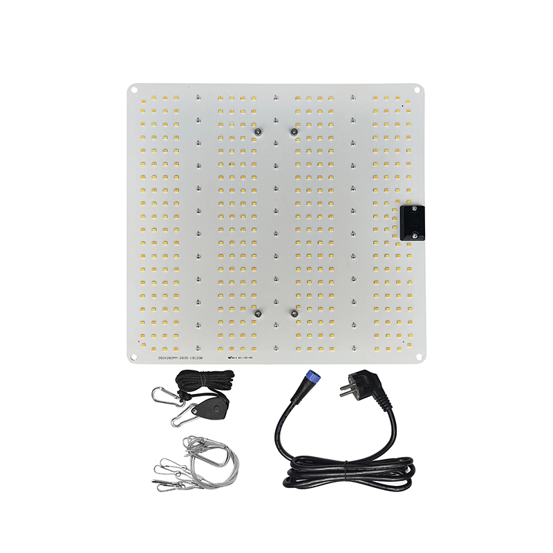 Cannabis light LED multiple color temperature options to meet the needs of different scenes，Cannabis Quantum Board LED Lights 1