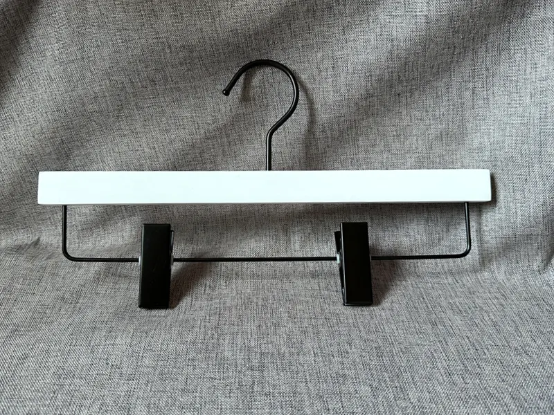 White Wooden Hangers Wholesale Matt White Painted by LEEVANS 5