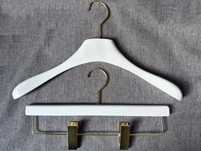Best Wooden Hangers Wooden - - LEEVANS 3
