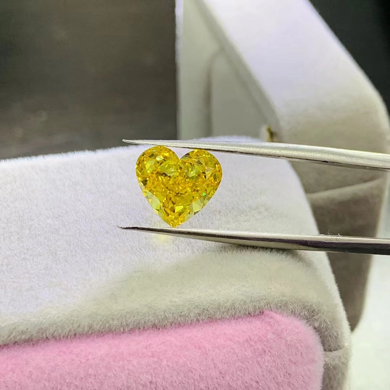 Redleaf Fancy Yellow IGI Certificate Heart Cut Yellow Color Lab Grown Diamond Loose Diamond 1