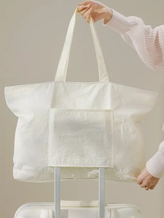 Bags Wholesale Please Contact Us by HAPNT 2