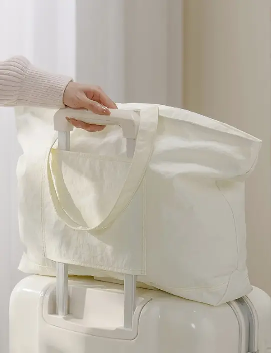 Bags Wholesale Please Contact Us by HAPNT 3