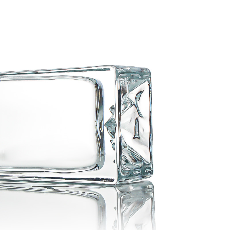 750ml Clear Embossed Extra-flint Glass Bottle 5