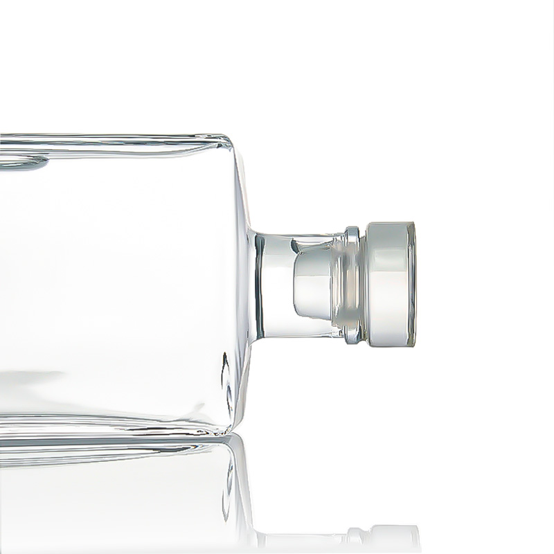 750ml Clear Embossed Extra-flint Glass Bottle 3