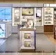 Frameless Glass Showcase R&D Designer-lighting Designer-soft Fitting Designer and Display Designer) - - LUXE Showcases 2