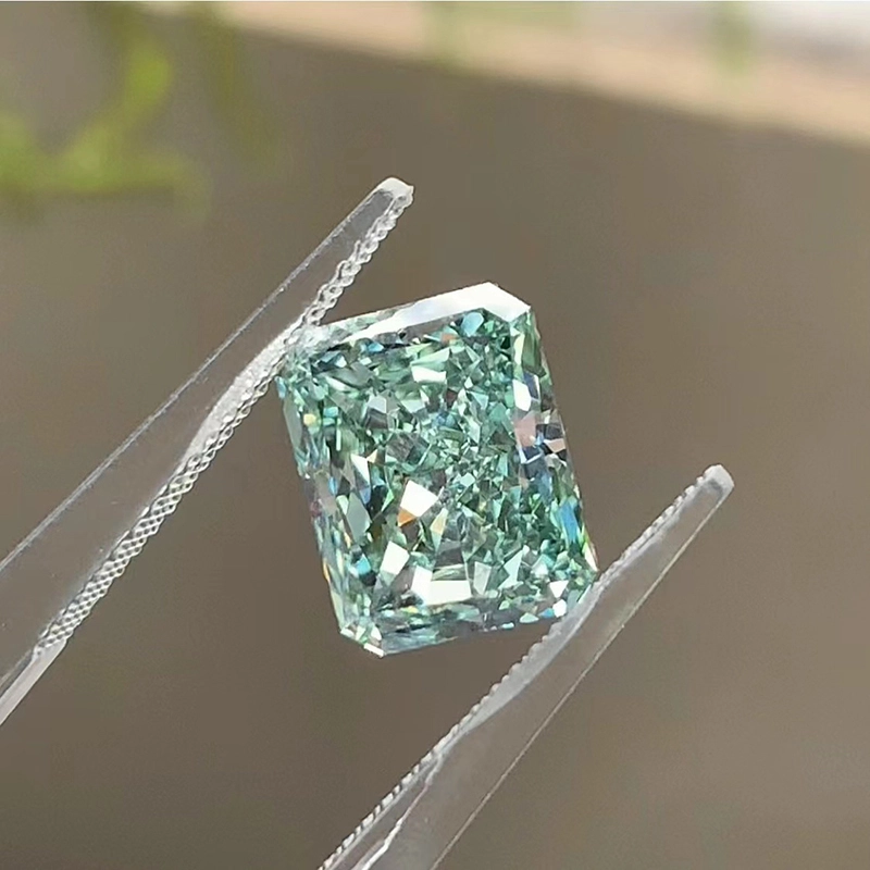 Redleaf Hot Sale Lab Grown Diamond Radiant Cut Fancy Intense Bluish Green Color VS1 Igi Lab Created Diamond 1