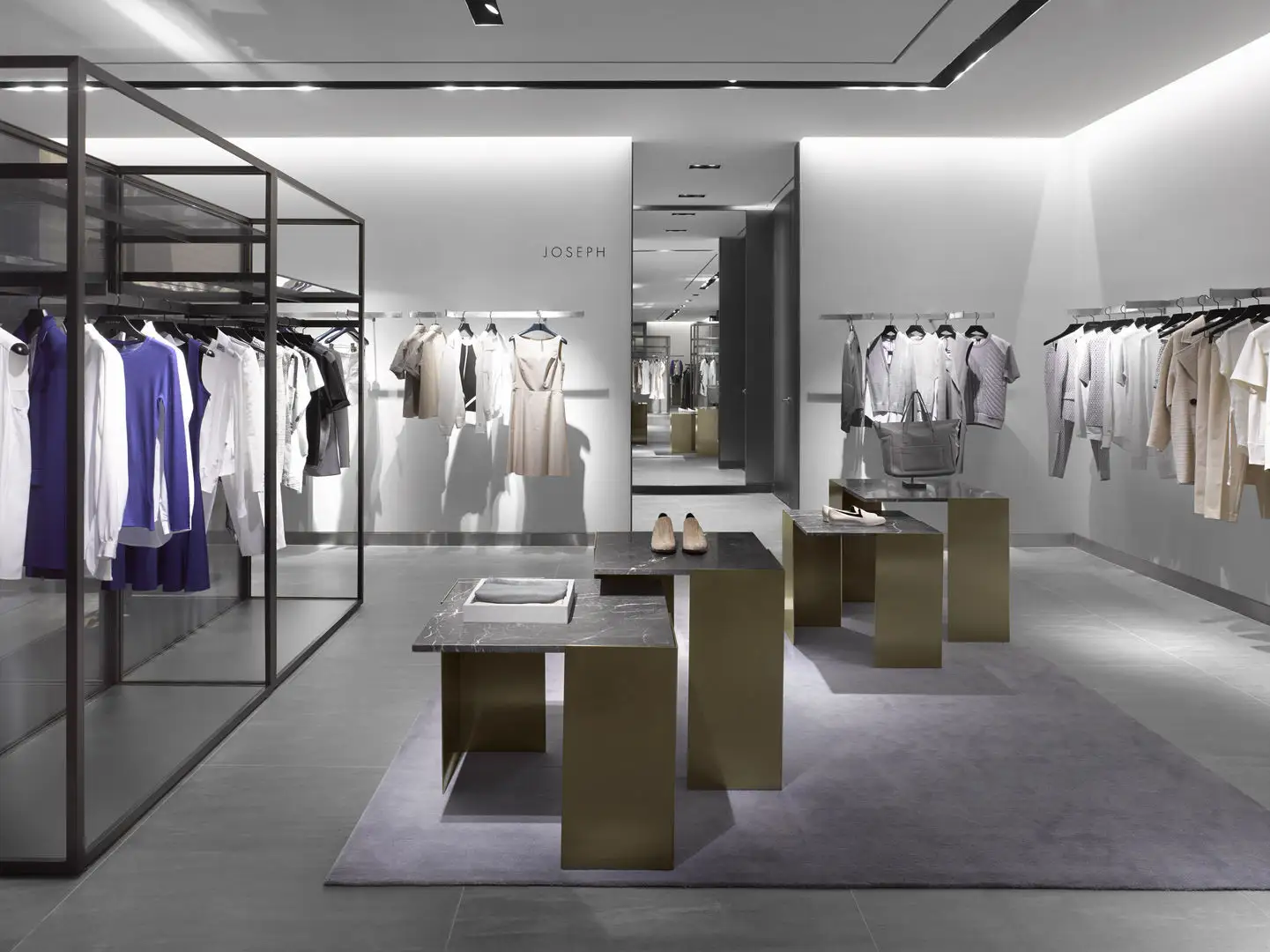 Store Fixture Showcase 1.Free Design; 2.Value-added Services(provided Free Solution Concept); 3.Installation Instruction; 4. Take Measurements; 5. Professional After-sale Service - - LUXE Showcases 4