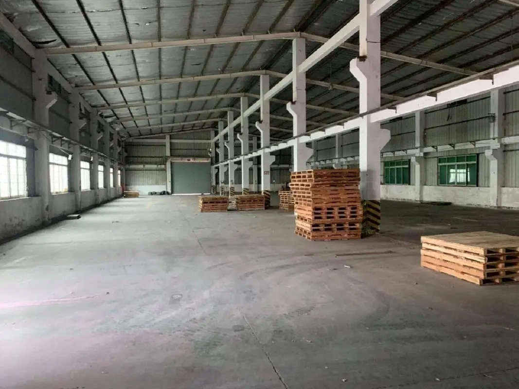 Low Cost Prefab Waterproof Warehouse 1