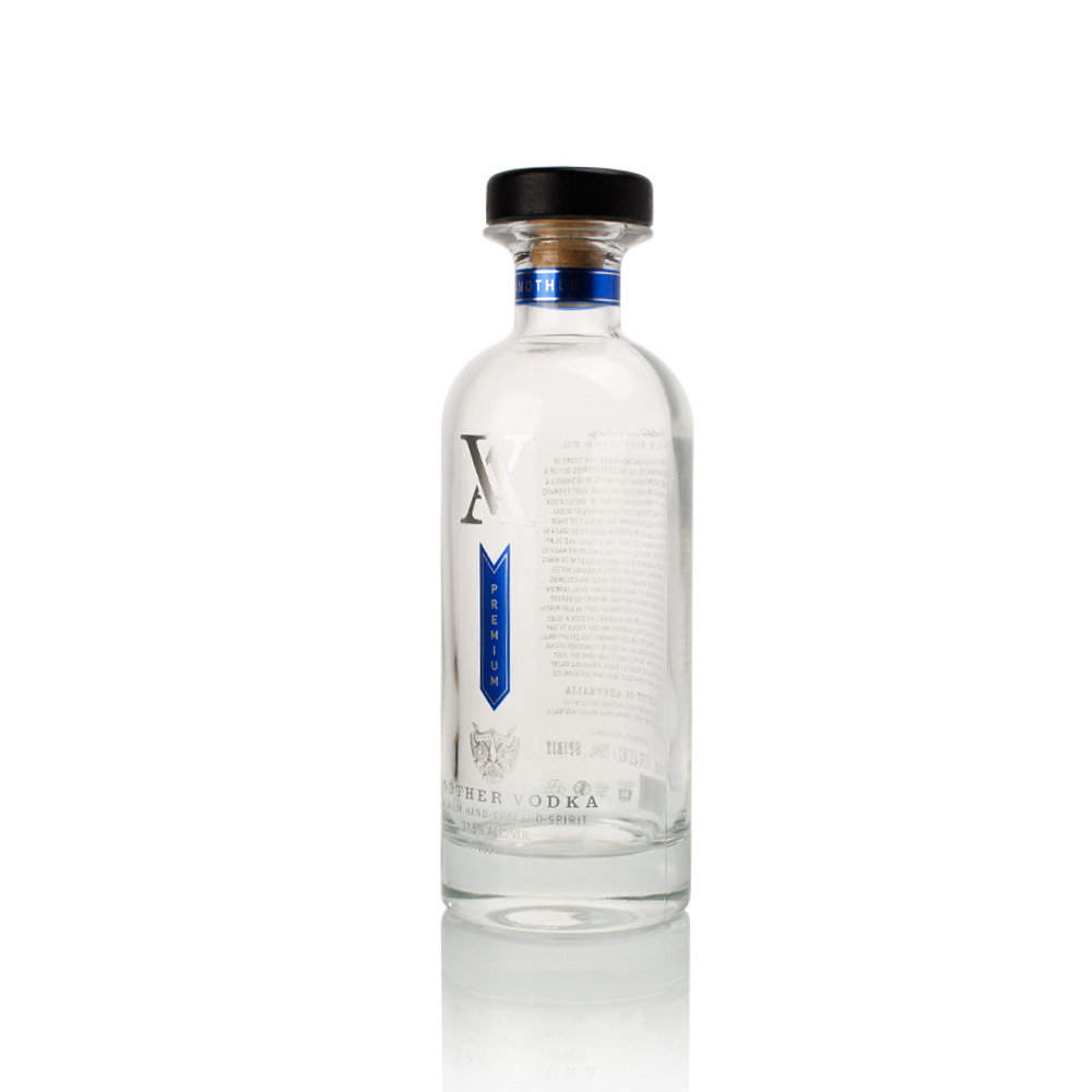 750ml Round-shape Vodka Bottle with Cork Finish 2