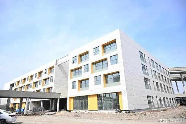 Prefab Residential Commercial Building Three Storey Office Buildings Steel Structure Prefabricated School Building 1