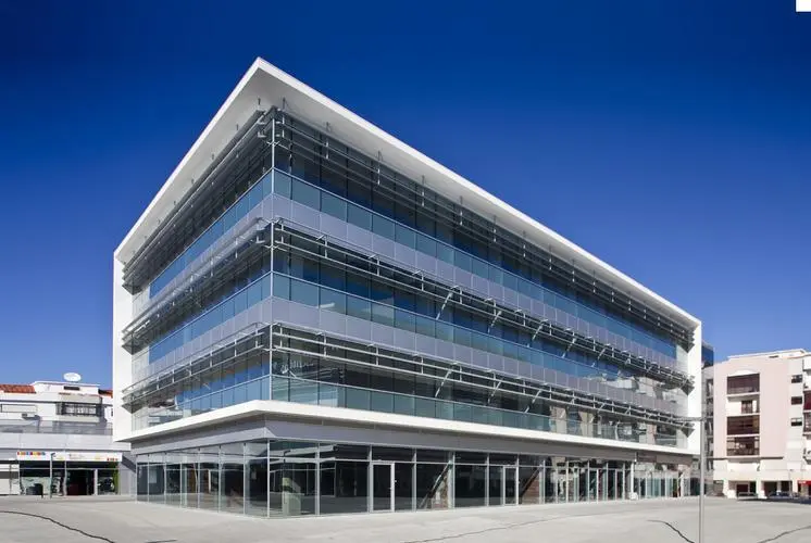 2025 LJ  Three Floors Light Steel Frame Construction Prefabricated Steel Structure Office Building Steel Building 1
