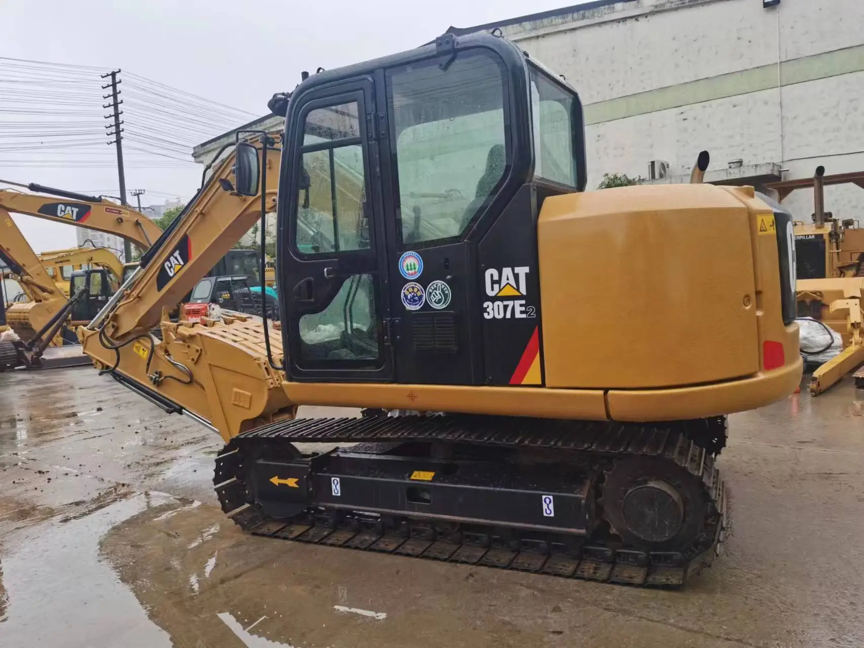 Hot Sale 100% Japan High Quality Used Caterpillar Cat 307 Hydraulic Crawler Excavator 1