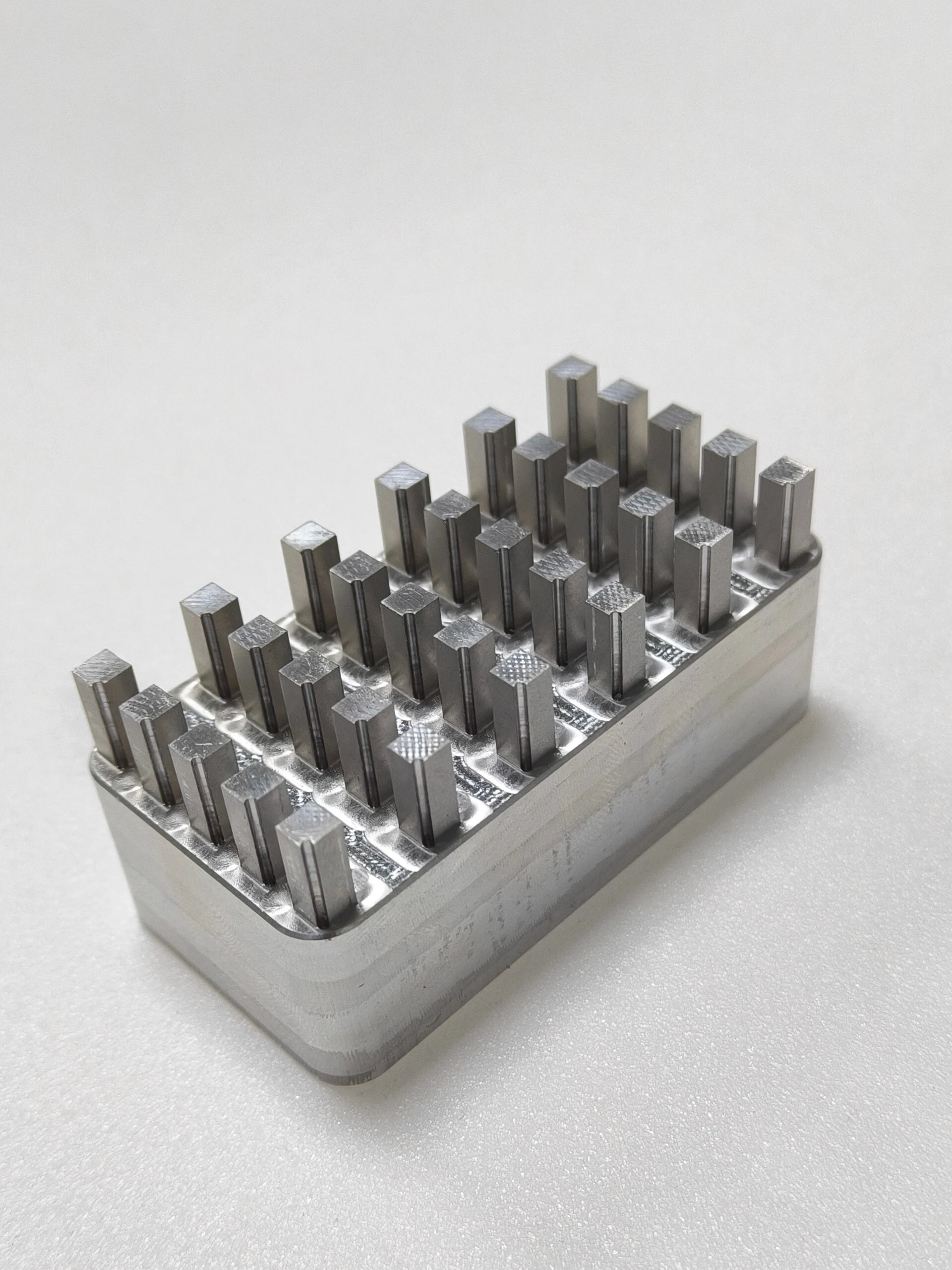 Aluminum Spare Par for Punching Press - Customized CNC Precision 5 Axis - 1
