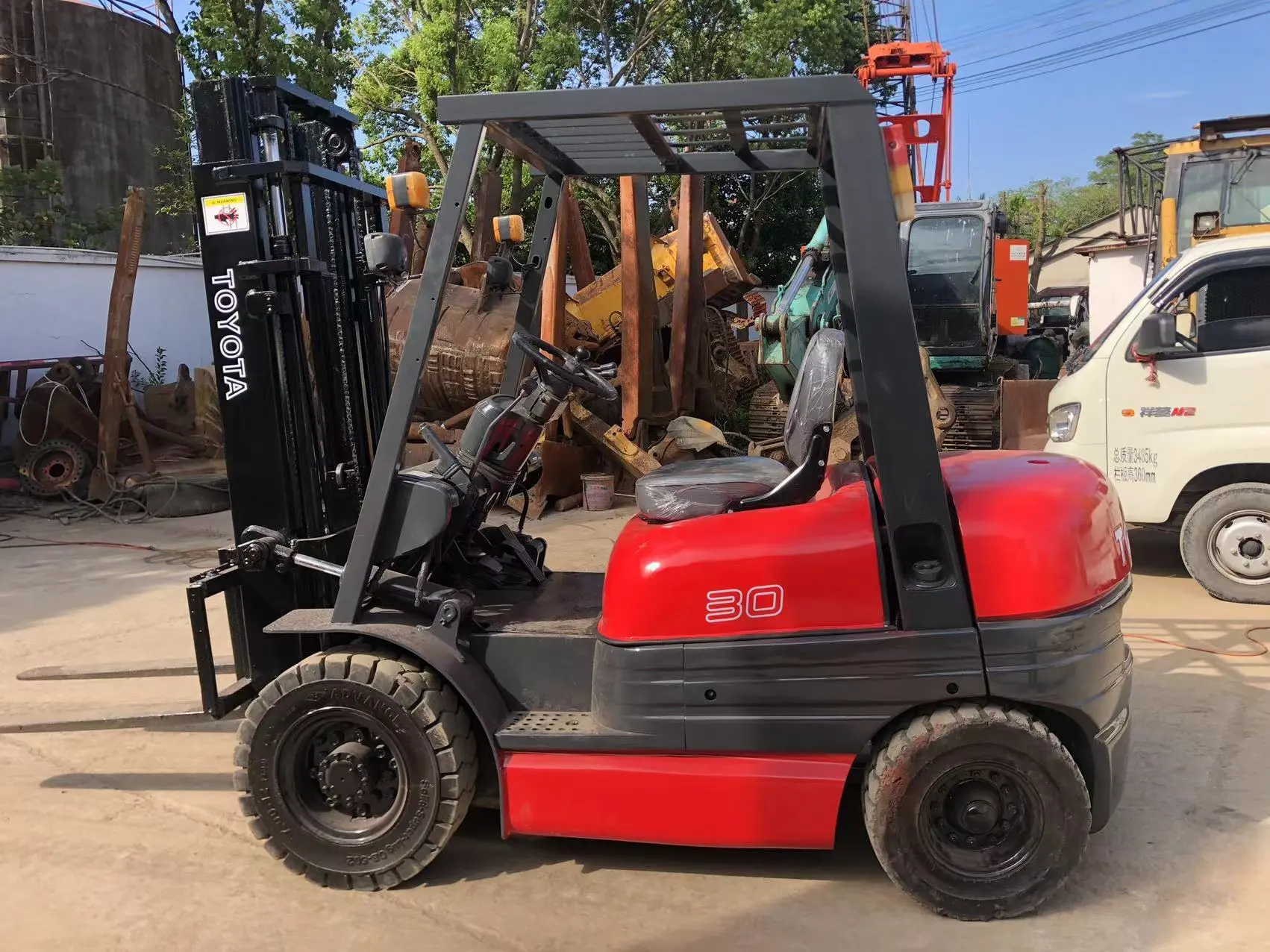 Secondhand Japan Toyota Forklift 6FD30 3ton 5ton Japanese Engine Low Price For Sale 1