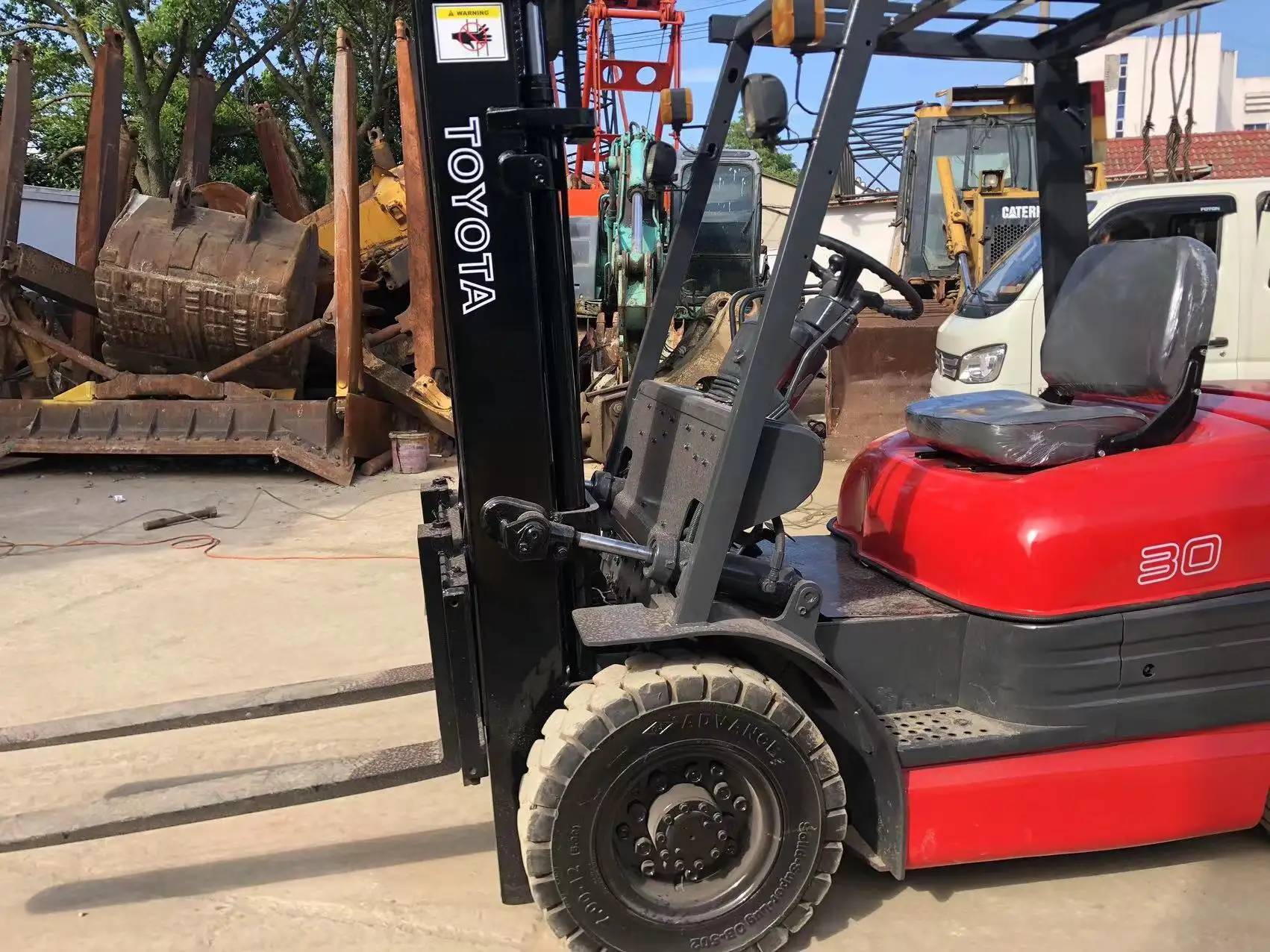 2nd Hand Construction Equipment Used Toyota Forklift by Junwei Machinery 6