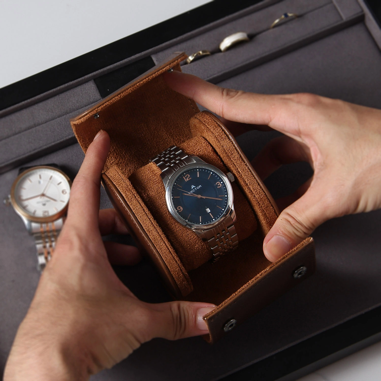 Single Watch Leather Roll Case with Custom Logo 1