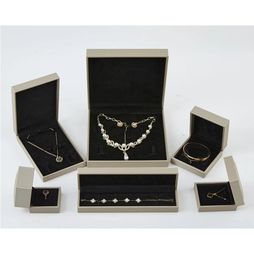 Brushed PU leather ring necklace earrings bracelet jewelry box 1